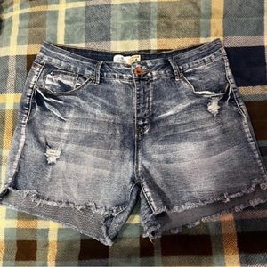 mid rise distressed jean shorts size 14